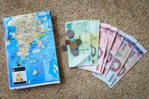 Как насобирать деньги на отдых за границей